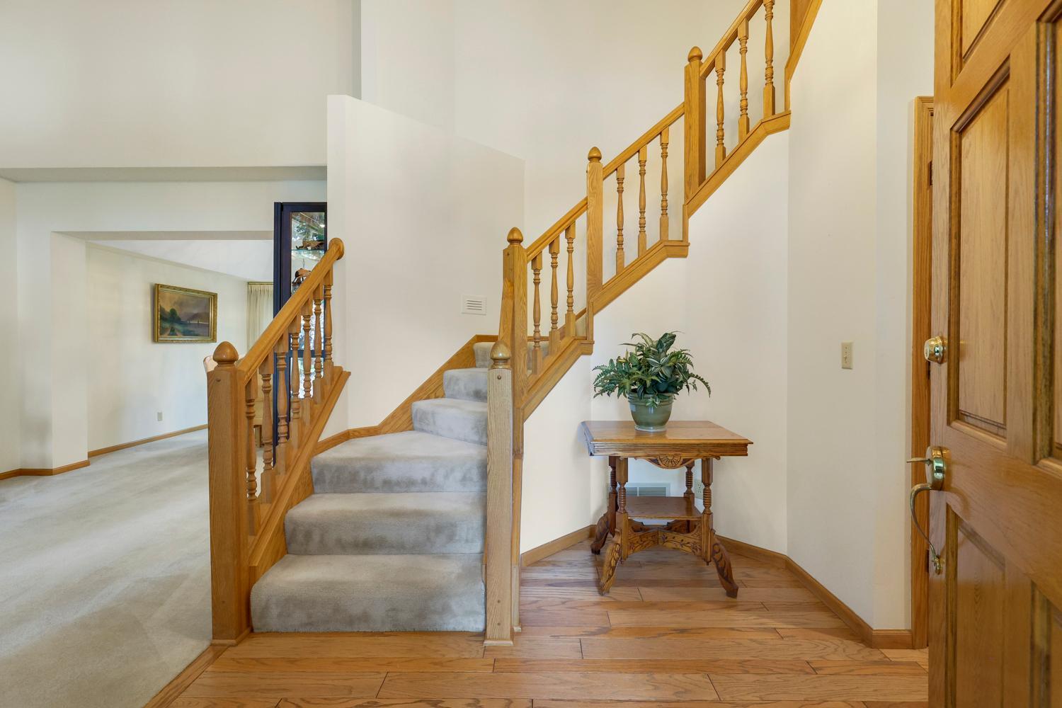 12068 Gantry Lane