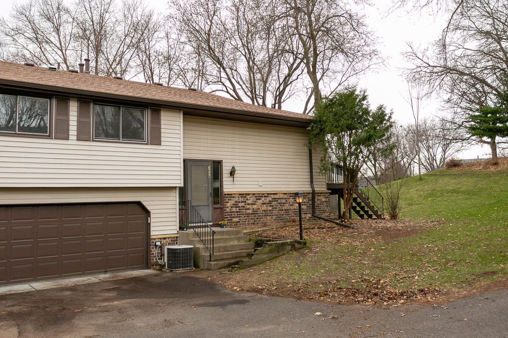 Photo of 3606 Garden Boulevard N, Oakdale, MN 55128 (MLS # 7055245)