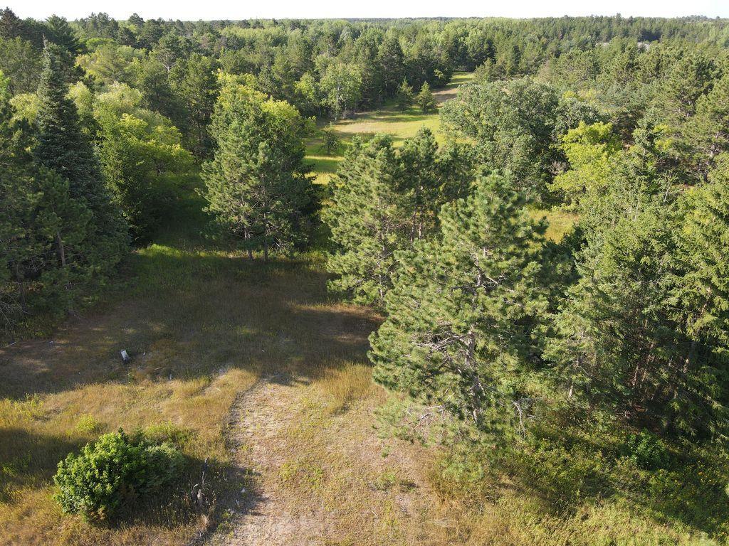 ABC East River Drive