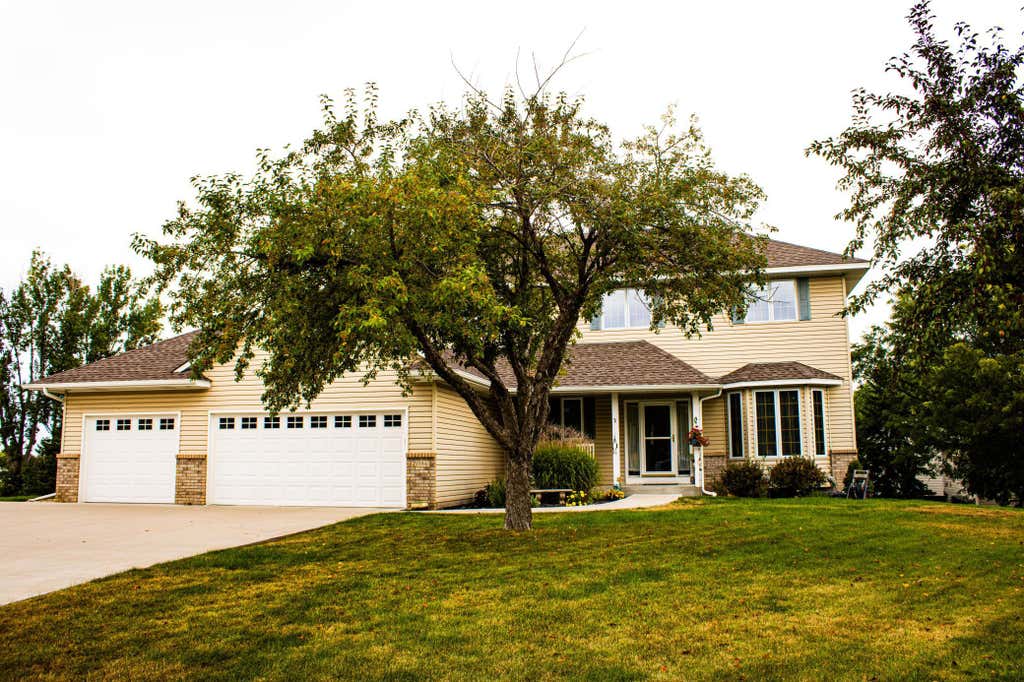 Photo of 21386 Goldenrod Circle, Rogers, MN 55374 (MLS # 7134407)