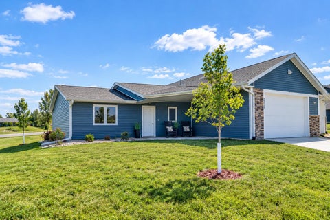 Photo of 2215 Lake Avenue, New Ulm, MN 56073 (MLS # 7134767)