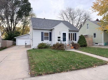 925 14th Avenue NE Rochester MN 55906