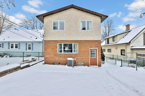 1952 Mckinley Street NE Minneapolis MN 55418