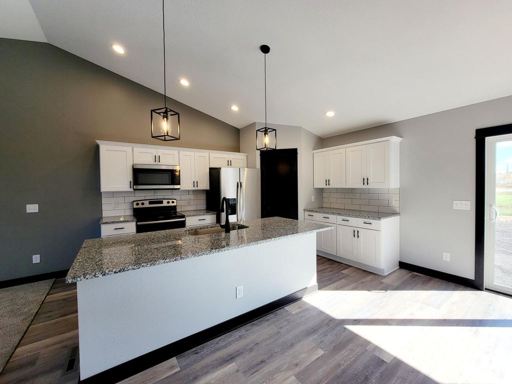 Photo of 275 Hickory Lane NE, Owatonna, MN 55060 (MLS # 7017531)