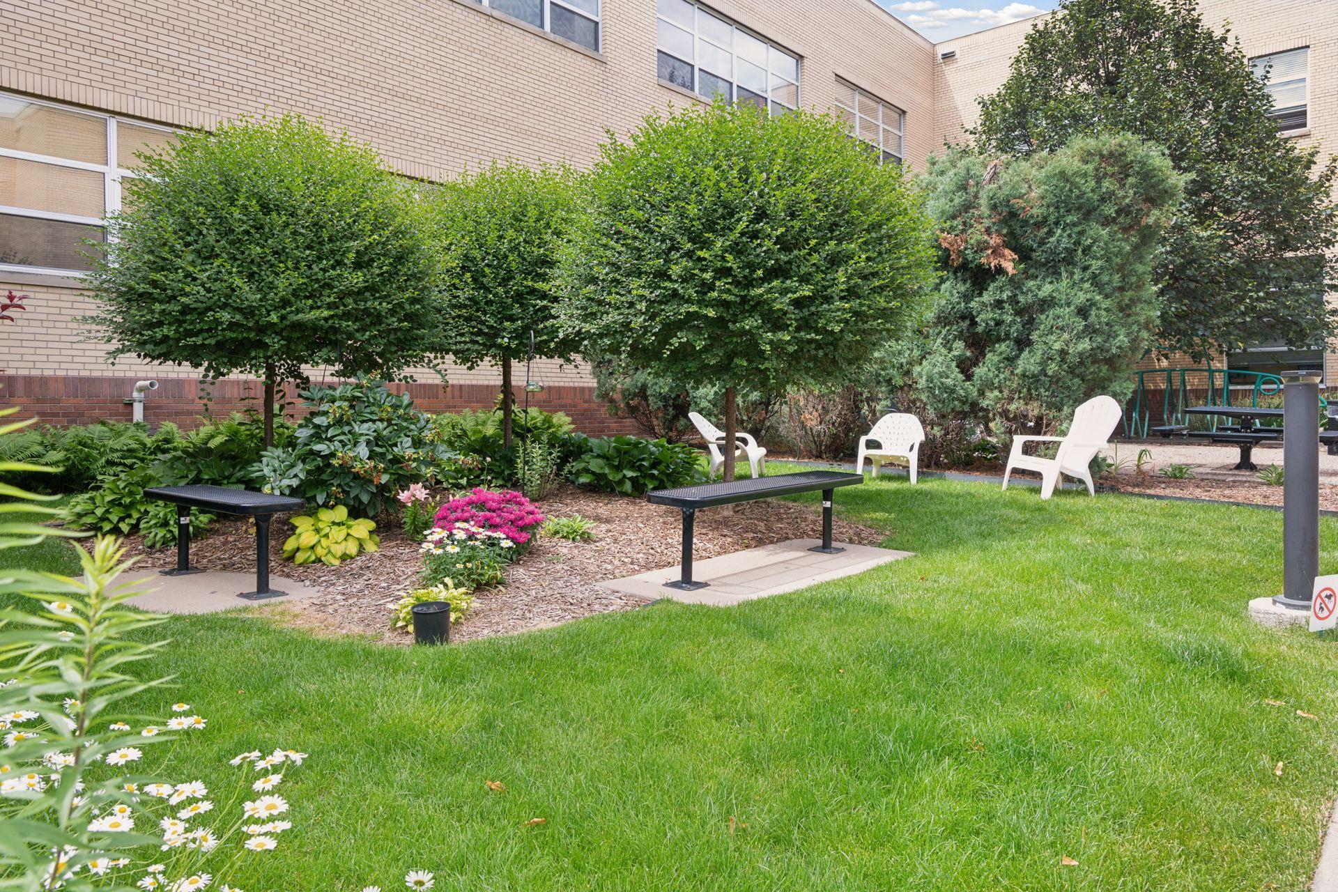 111 E Franklin Avenue 205