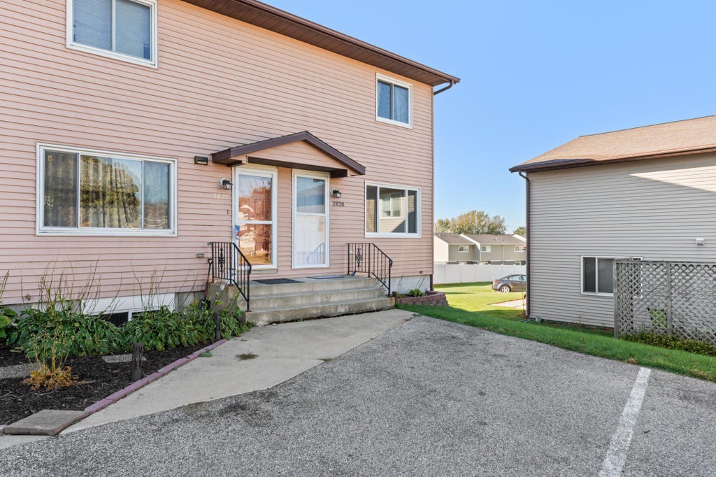 Photo of 2828 24th Street NW #4, Rochester, MN 55901 (MLS # 7163941)