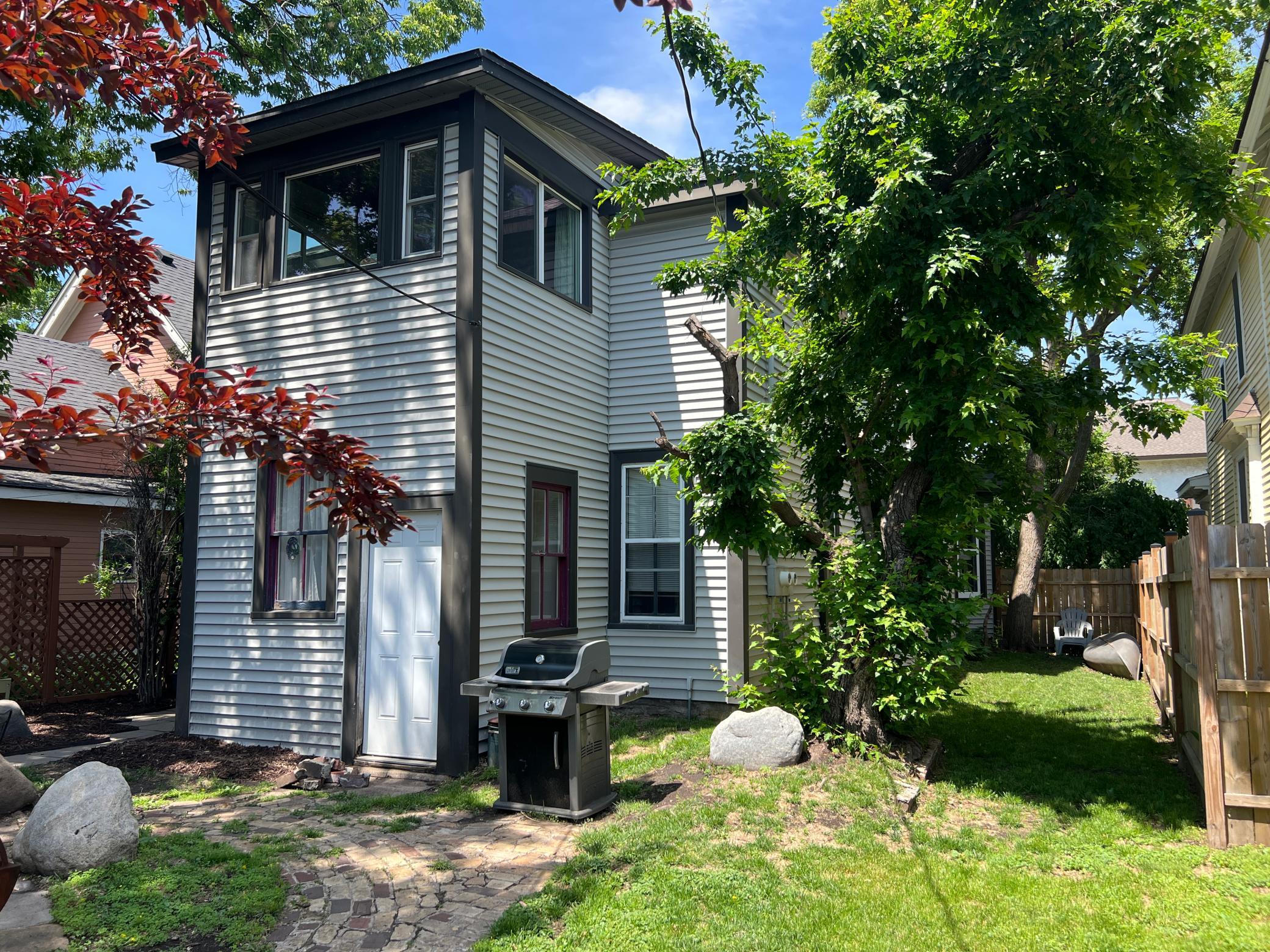 658 Holly Avenue