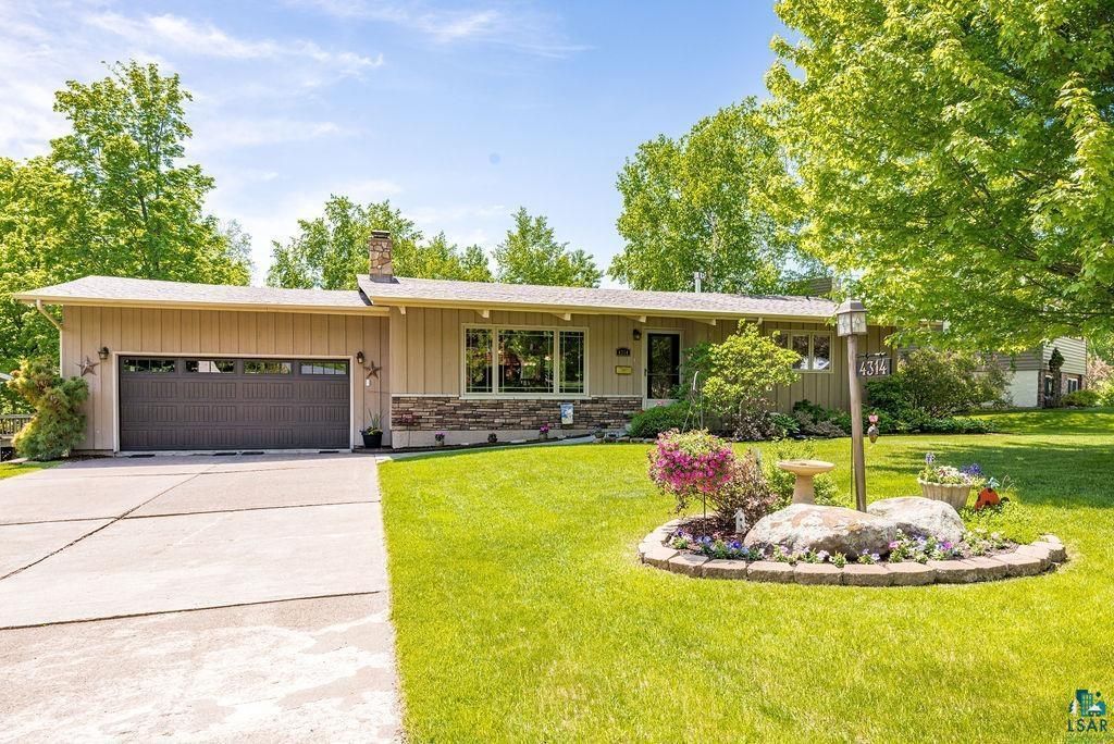 Photo of 4314 Peabody Lane, Duluth, MN 55804 (MLS # 7090761)