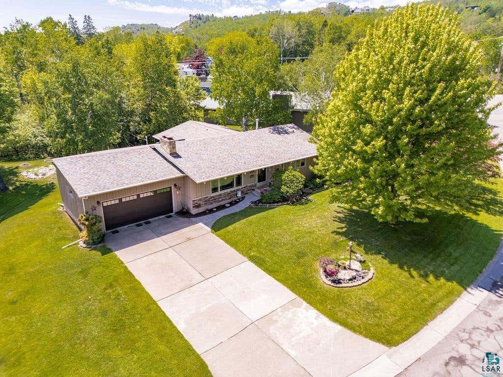 Photo of 4314 Peabody Lane, Duluth, MN 55804 (MLS # 7090761)