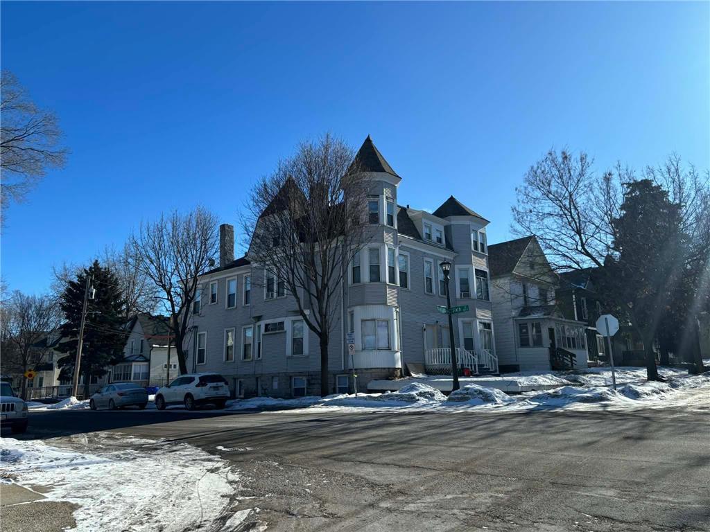Photo of 628 Mendota Street, Saint Paul, MN 55106 (MLS # 7151049)