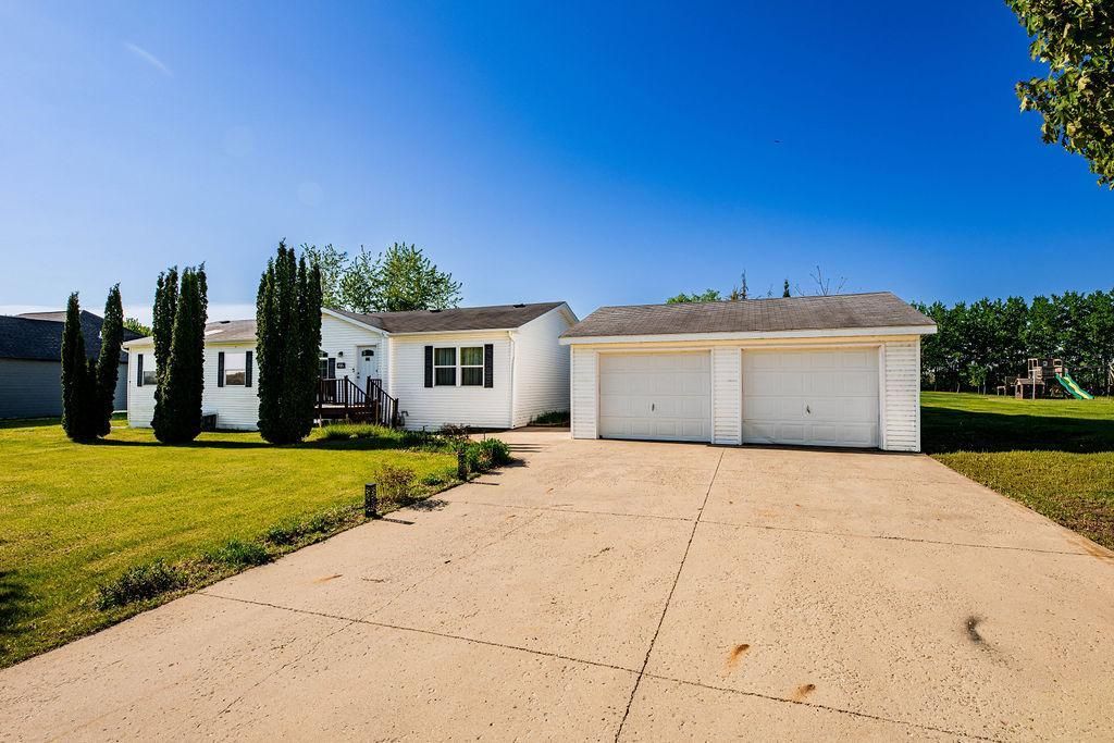 Photo of 416 Ridge Crest Drive, Pelican Rapids, MN 56572 (MLS # 7078113)