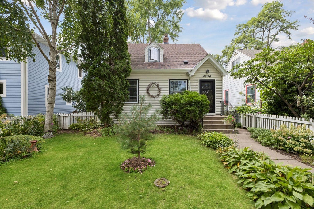 Photo of 5226 40th Avenue S, Minneapolis, MN 55417 (MLS # 7136786)