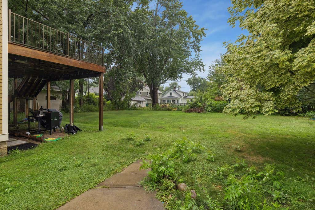 Photo of 1004 6th Street S, Stillwater, MN 55082 (MLS # 7126011)
