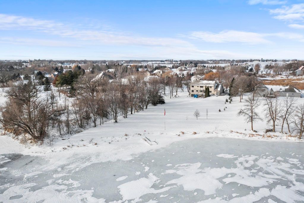 Photo of 447 Theis Drive, Shakopee, MN 55379 (MLS # 6824784)