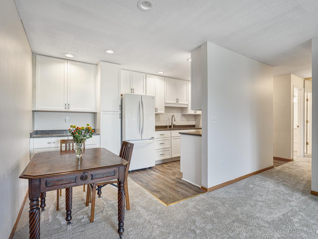 3421 Kent Street 614