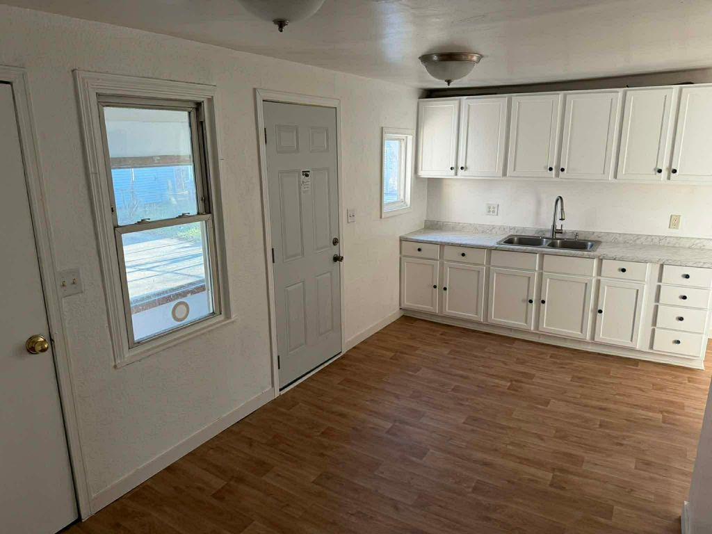 Photo of 351 Maryland Avenue E, Saint Paul, MN 55130 (MLS # 7056149)