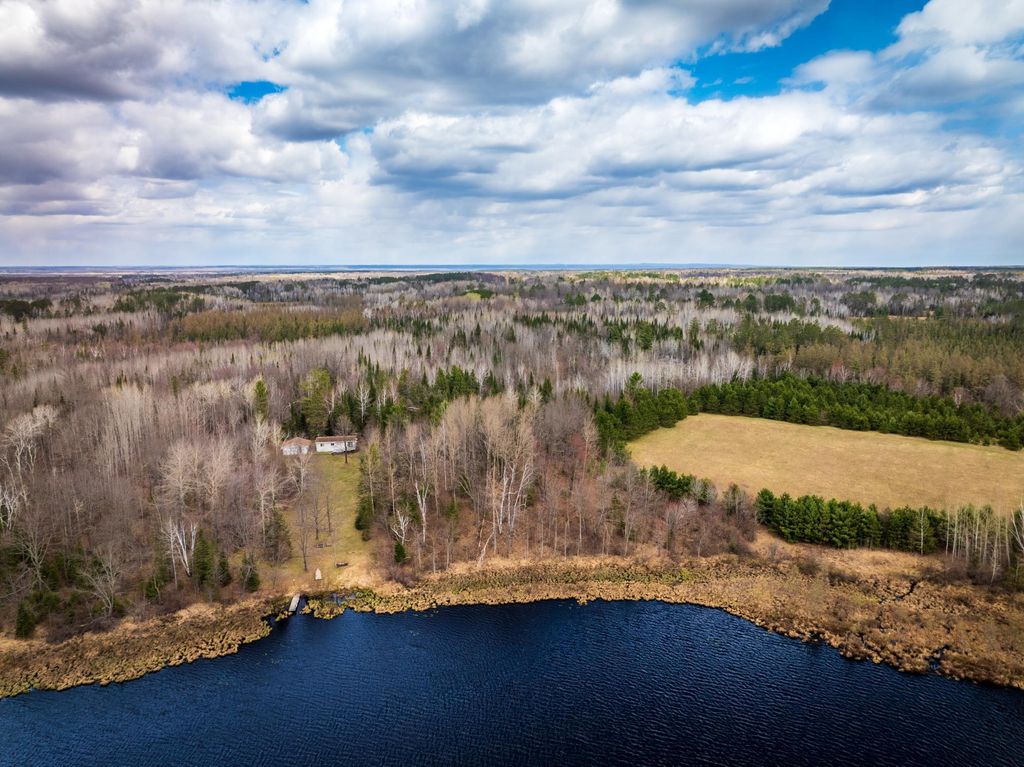 Photo of 93001 DeLong Road, Wrenshall, MN 55749 (MLS # 7066771)