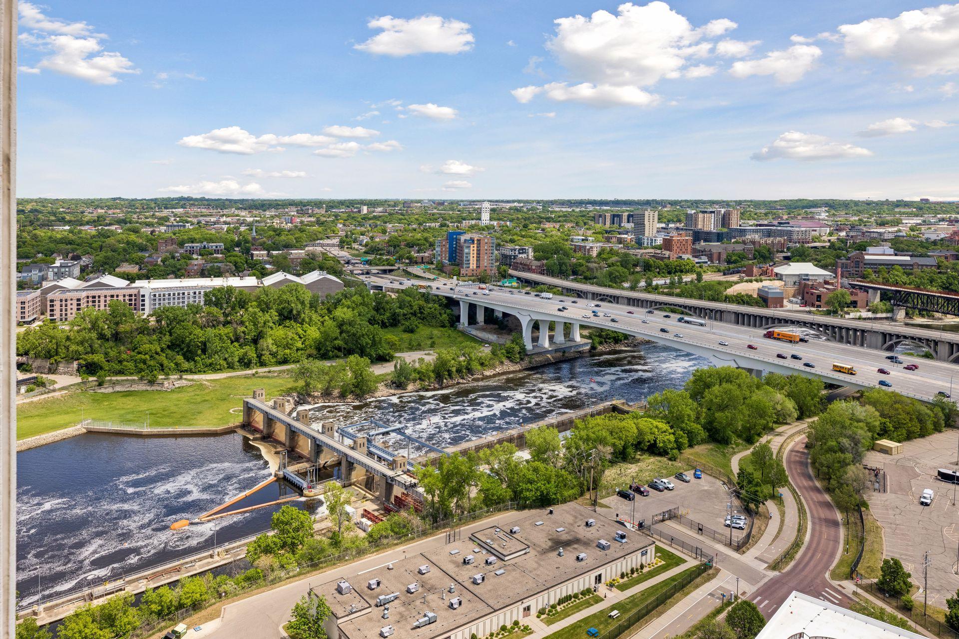 1111 W River Parkway 23D