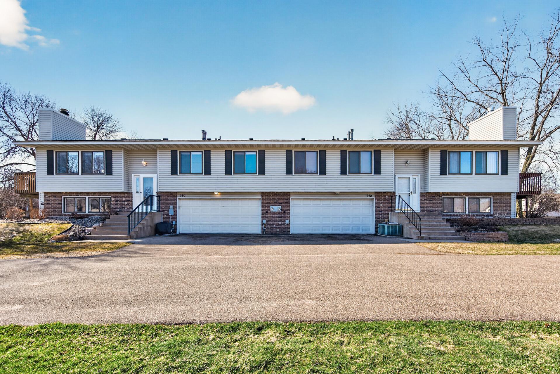 980 Greenhaven Drive