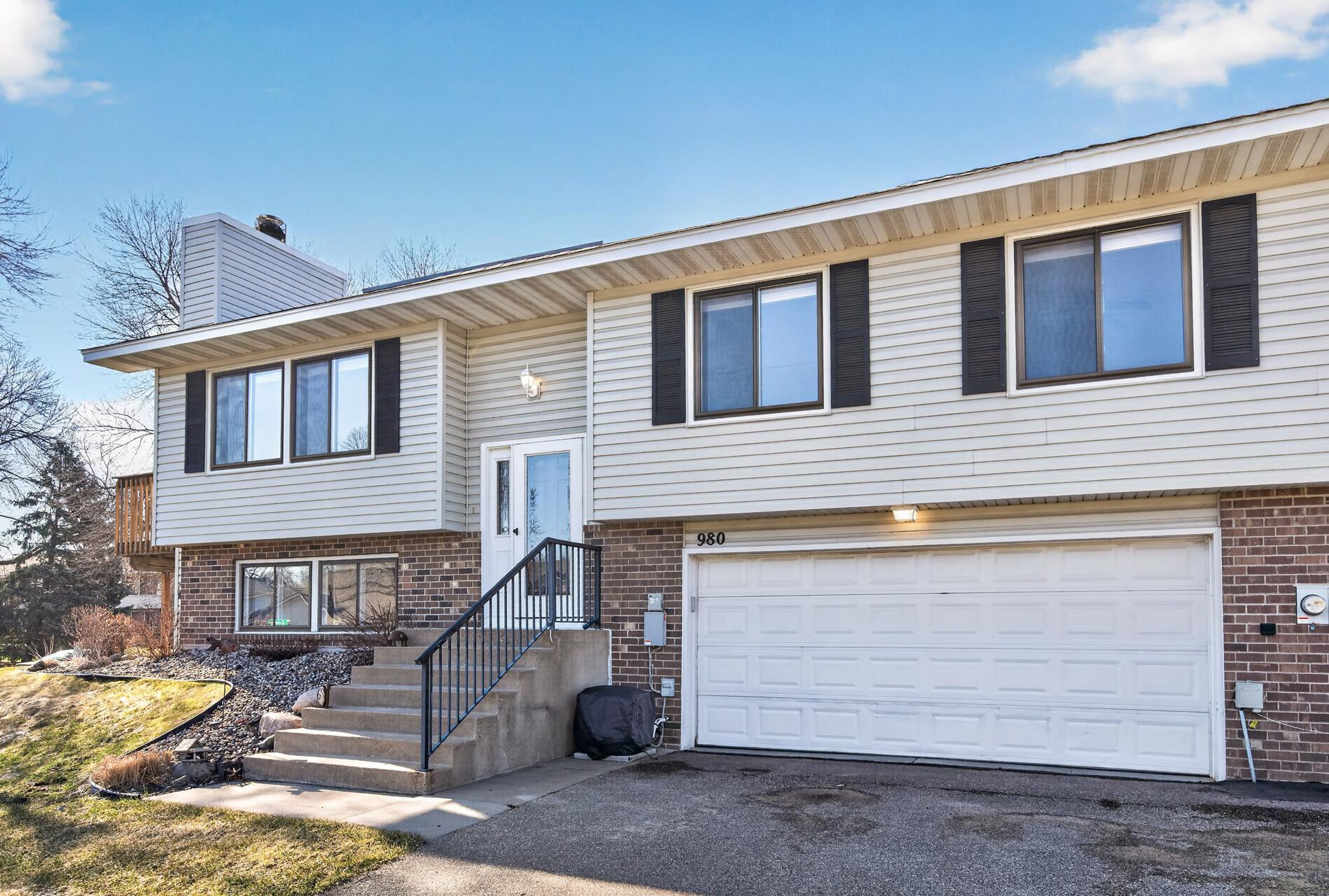 980 Greenhaven Drive