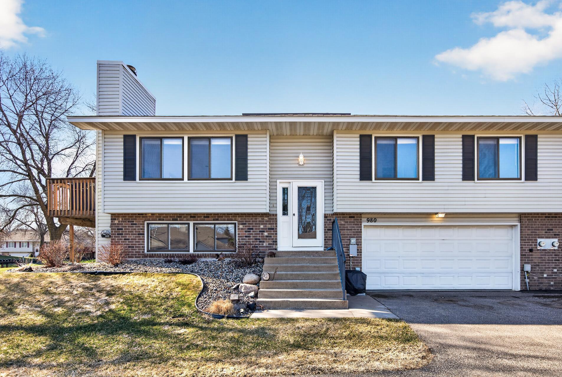 980 Greenhaven Drive