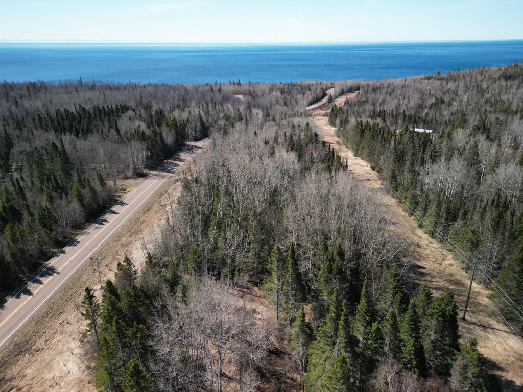 Photo of 2983 County Rd 7, Grand Marais, MN 55604 (MLS # 7066745)