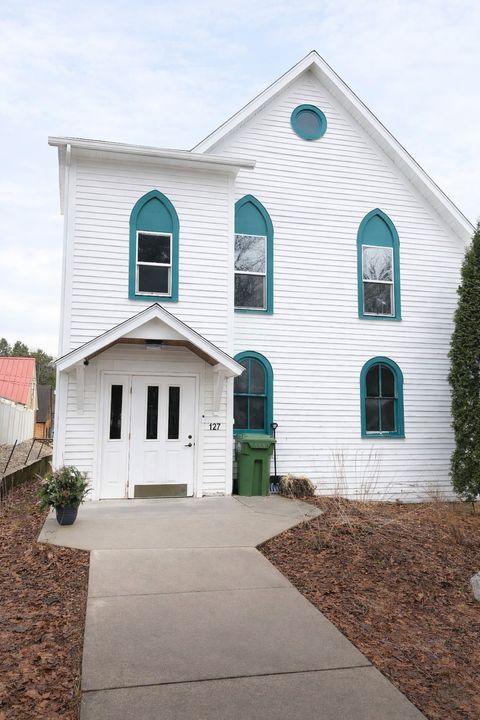 127 Pine Street Glenwood City WI 54013