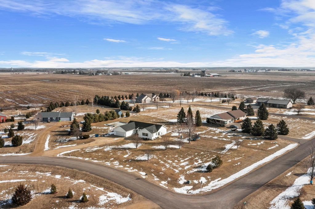 Photo of 1360 214th Avenue, New Richmond, WI 54017 (MLS # 7011277)