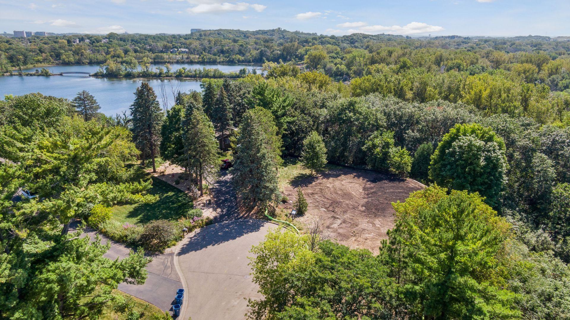 5038 Dominick Spur