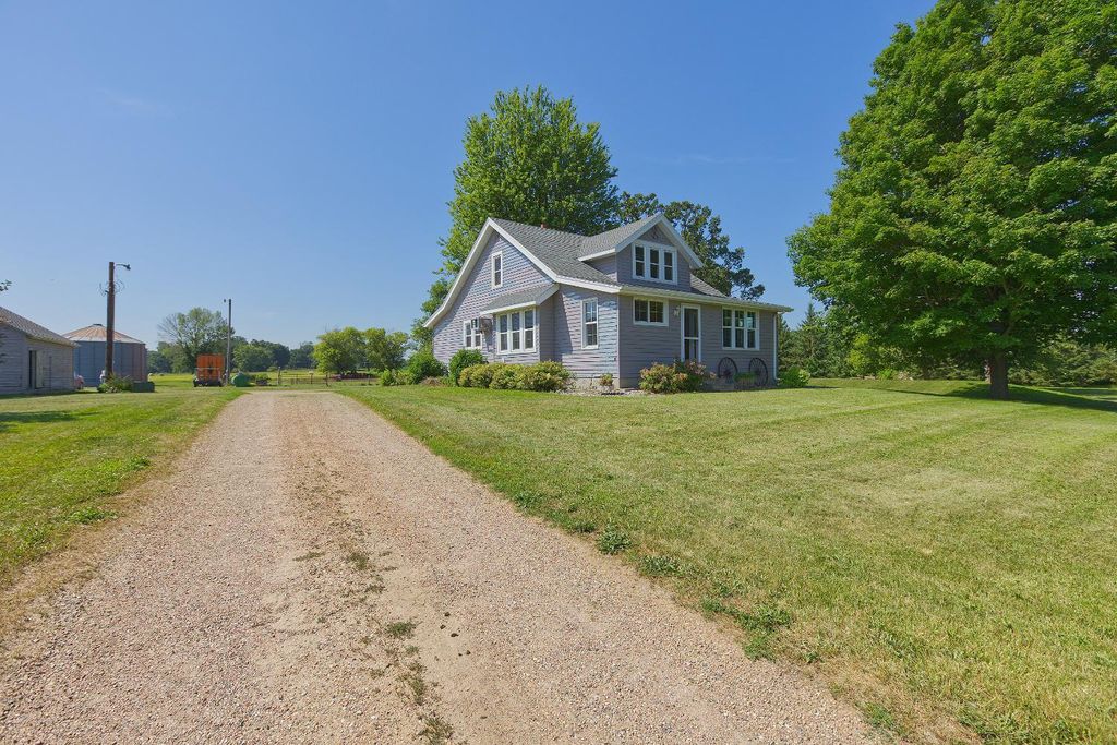Photo of 12725 County Road 30 SW, Cokato, MN 55321 (MLS # 7111955)