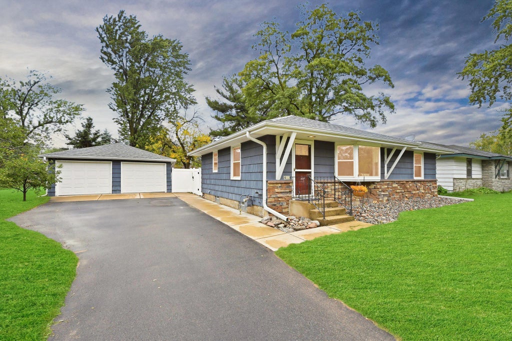 Photo of 9228 Washington Street NE, Blaine, MN 55434 (MLS # 7152594)