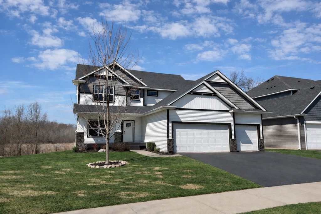 Photo of 20630 Hamlet Avenue N, Forest Lake, MN 55025 (MLS # 7025021)