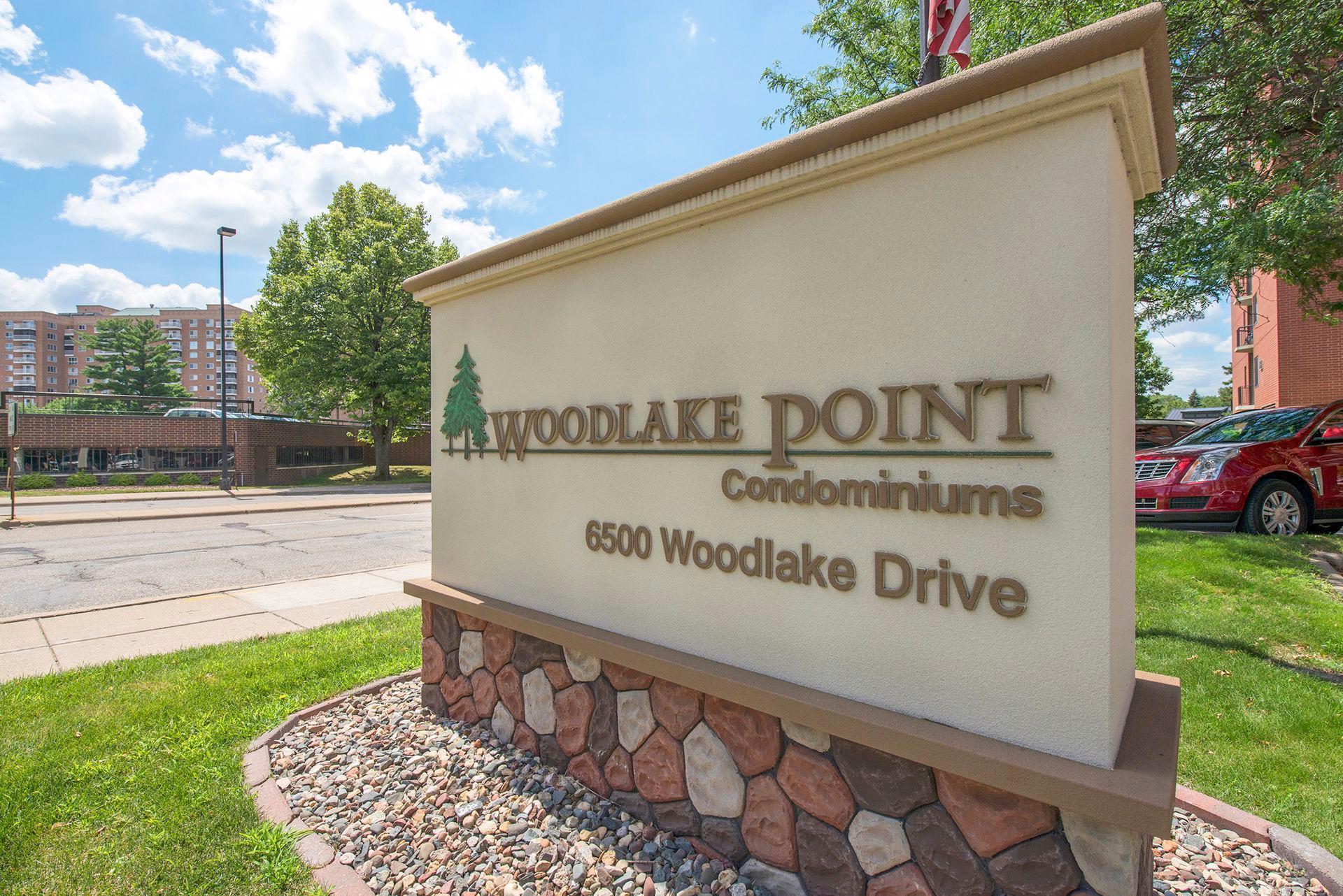 6500 Woodlake Drive 1006