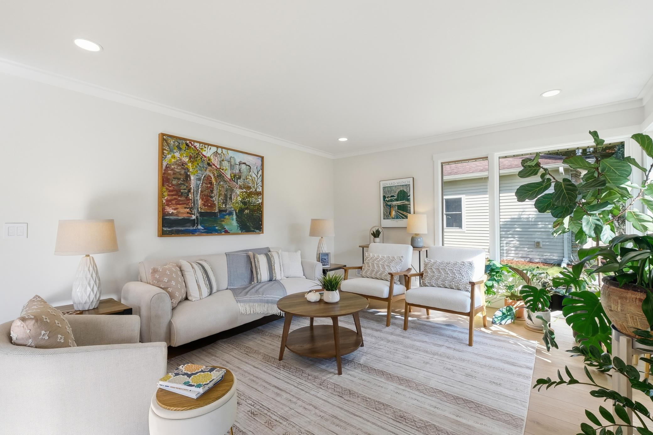 548 Clover Leaf Drive