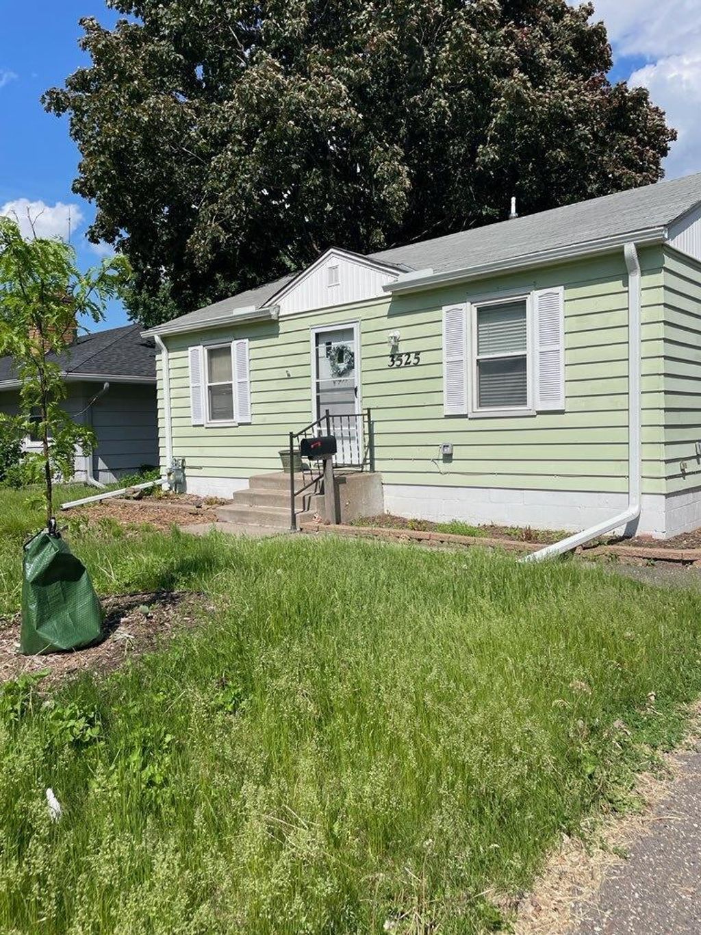 Photo of 3525 Yukon Avenue S, Saint Louis Park, MN 55426 (MLS # 7010284)