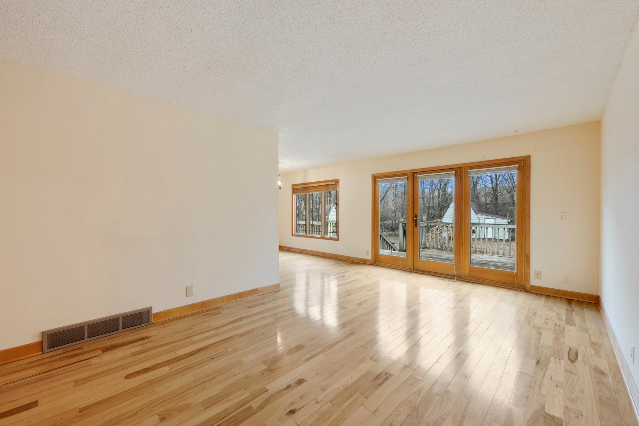 14159 Goodhue Street NE