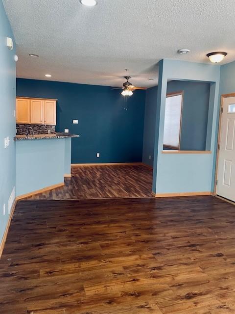 2849 Quartz Place NW