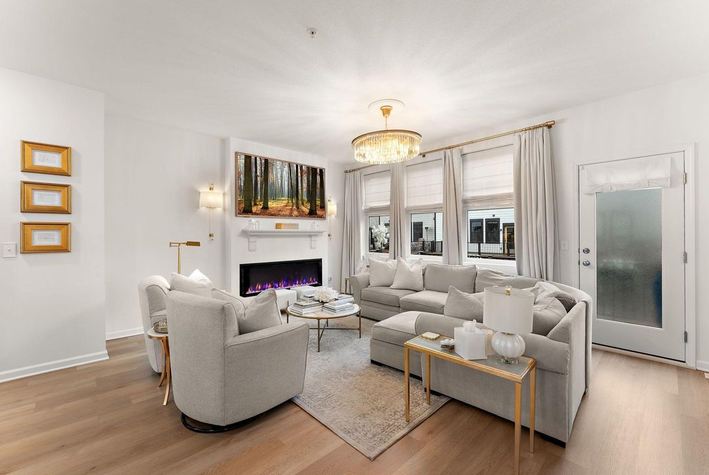 Photo of 870 Mount Curve Boulevard #F, Saint Paul, MN 55116 (MLS # 7055338)