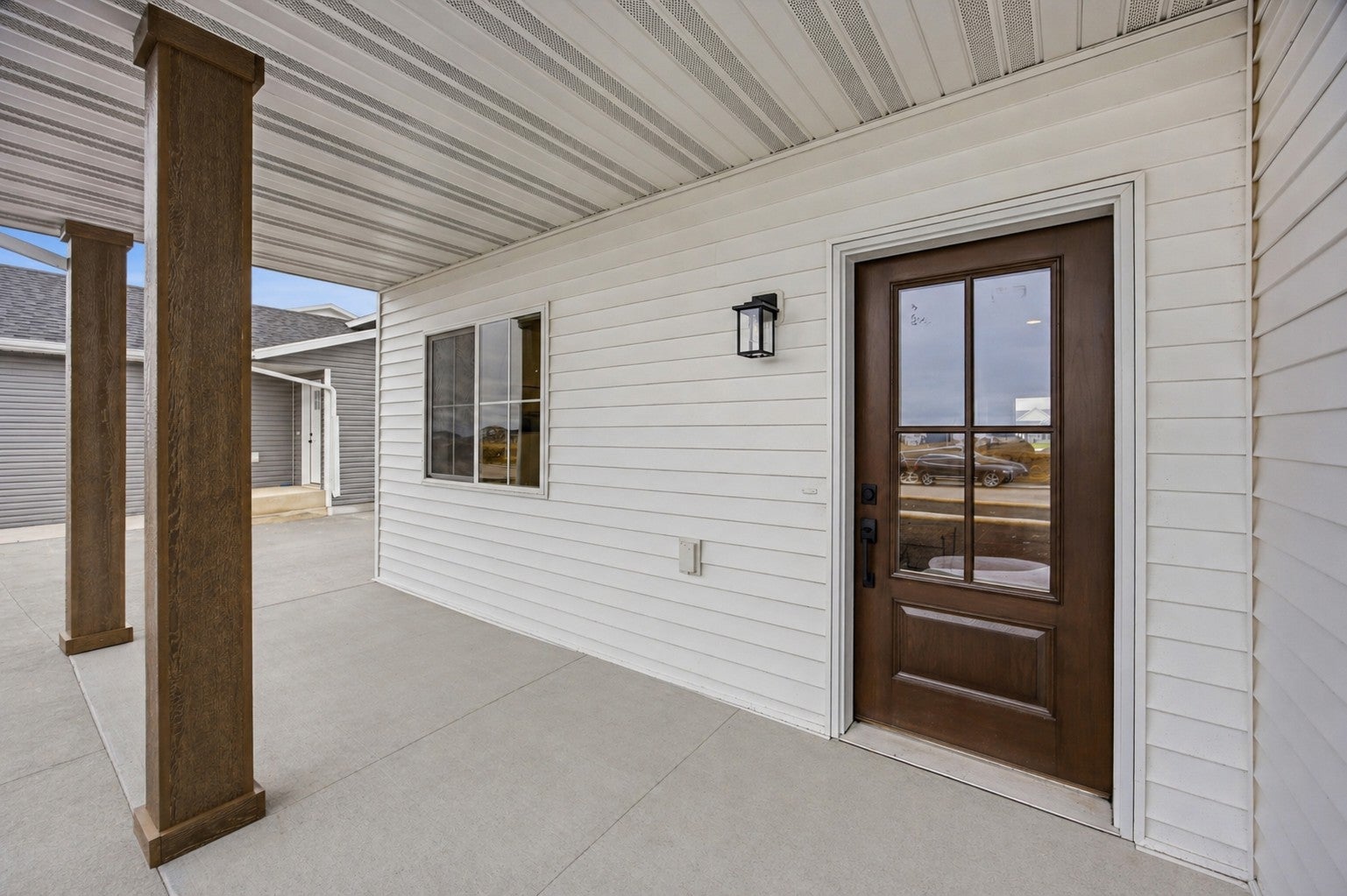 2014 South Ridge Road
