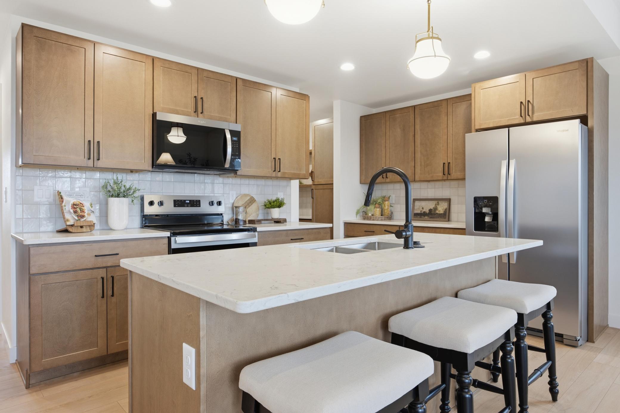 2014 South Ridge Road
