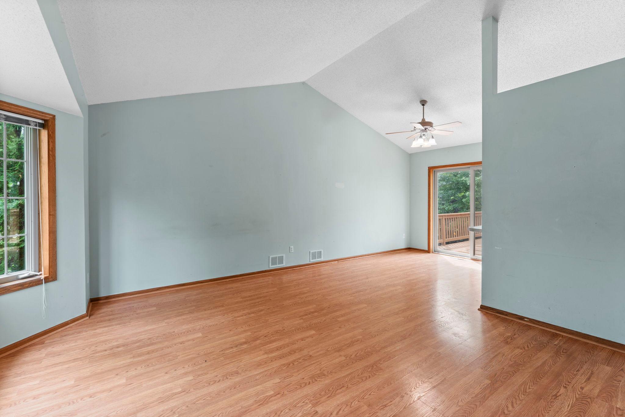 4186 Upper 156th Court W