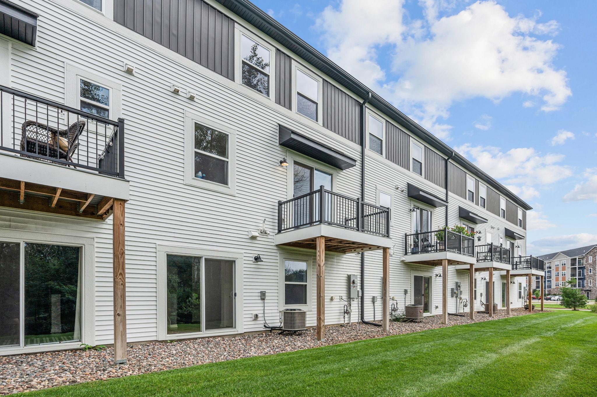 8612 Kenyon Court NE B