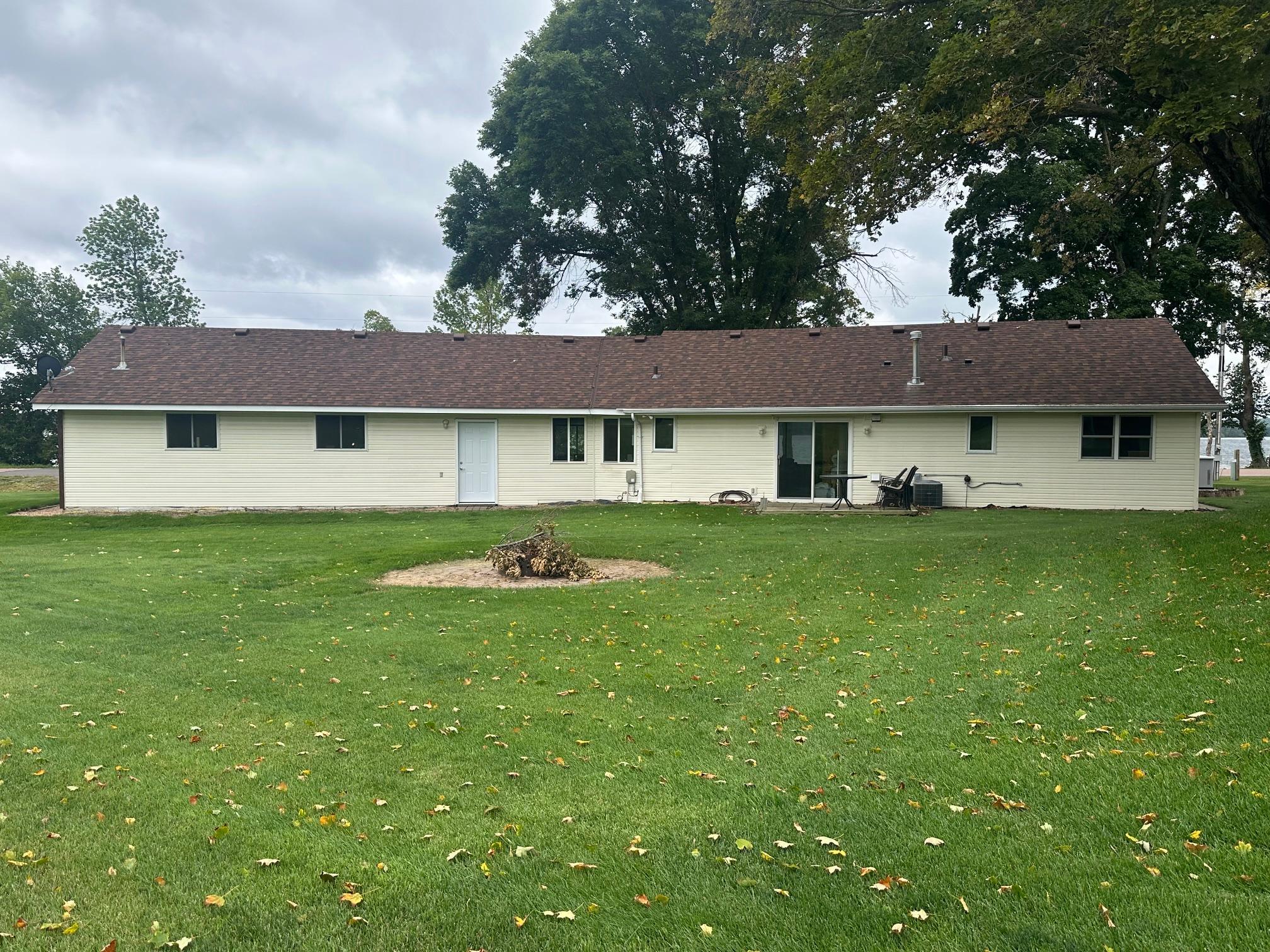 10856 County Road 10