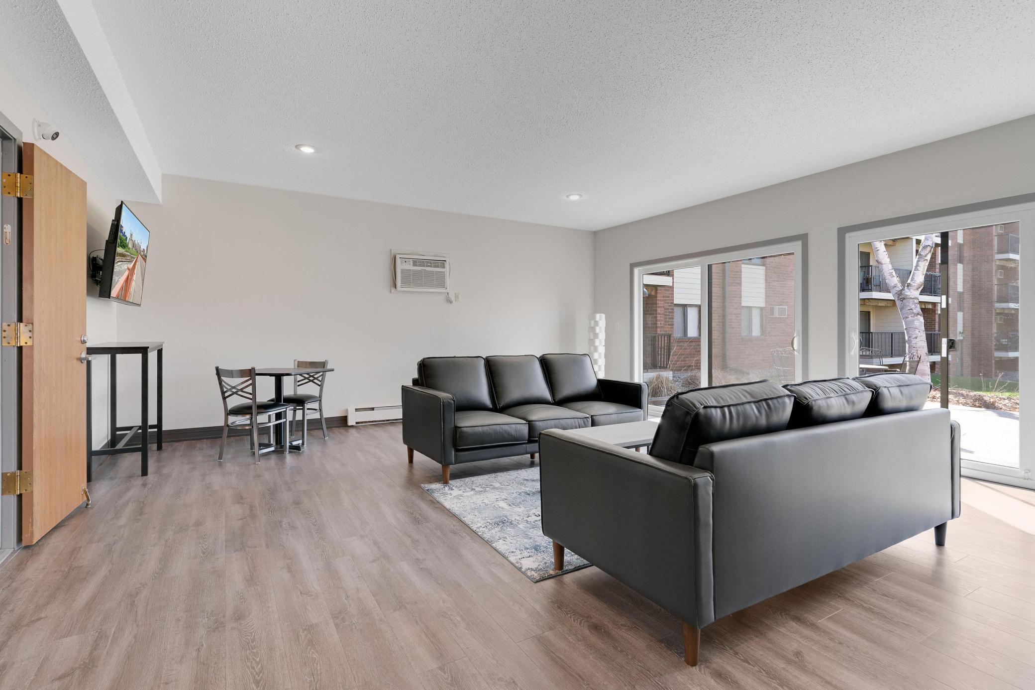 4 Pine Tree Drive 110