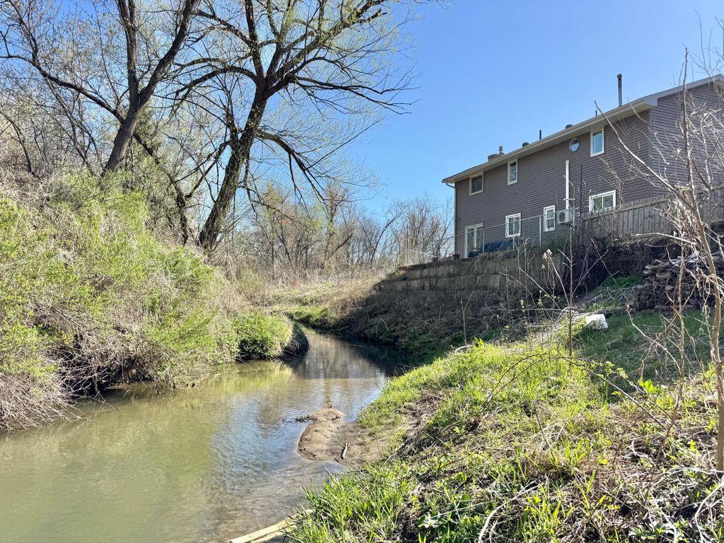 Photo of 664 Spring Creek Road S, Red Wing, MN 55066 (MLS # 7054183)