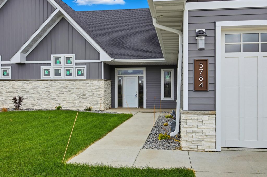Photo of 5784 31ST Street S, Fargo, ND 58104 (MLS # 7428452)