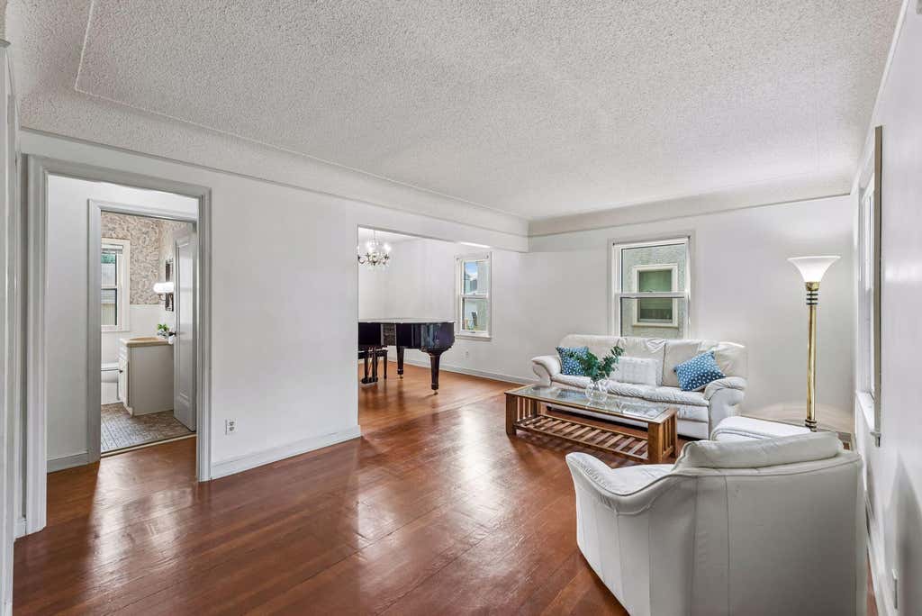 Photo of 5721 22nd Avenue S, Minneapolis, MN 55417 (MLS # 7111405)