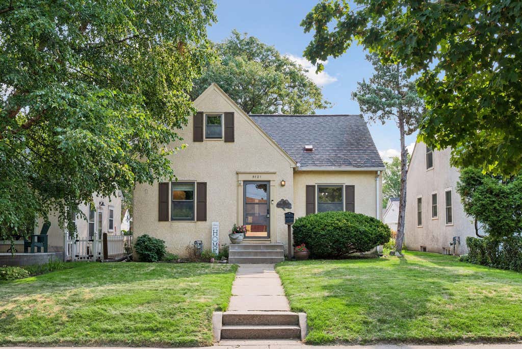 Photo of 5721 22nd Avenue S, Minneapolis, MN 55417 (MLS # 7111405)