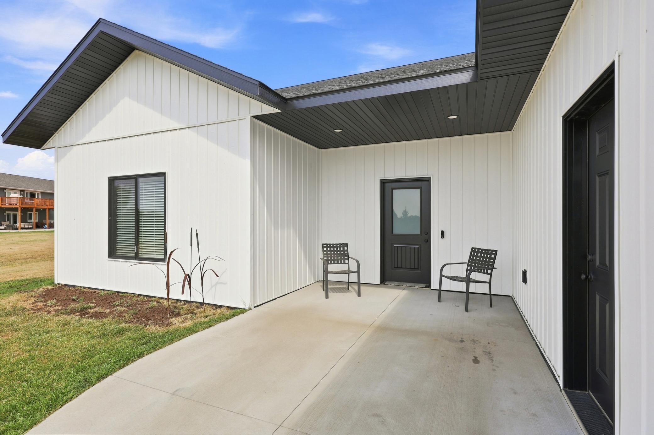 15400 Trillium Trail
