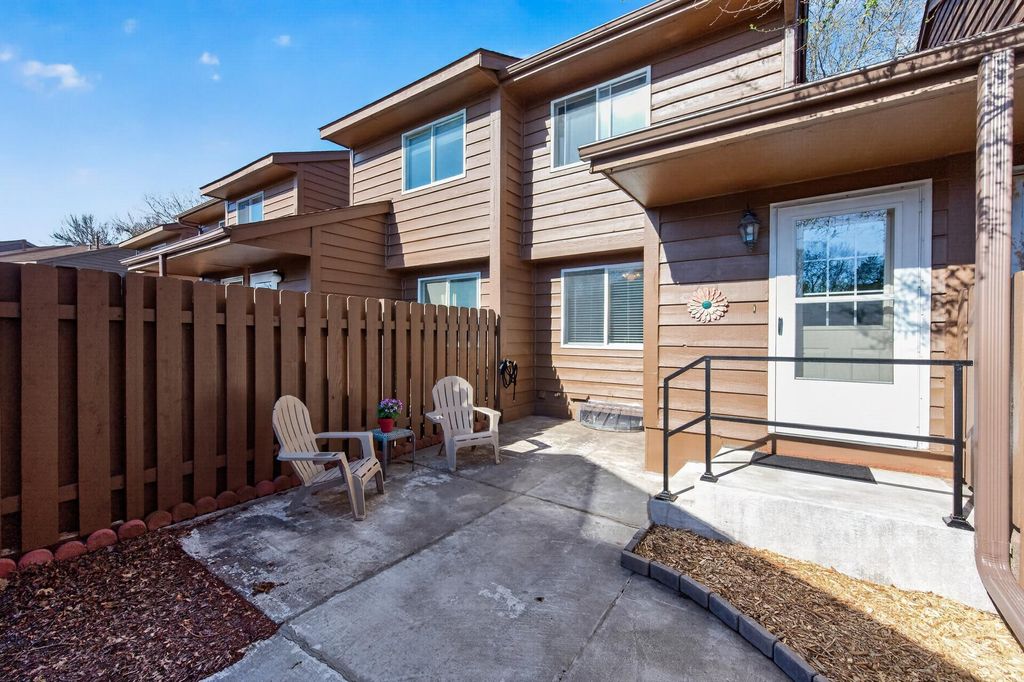 Photo of 2457 Crestwood Drive, North Saint Paul, MN 55109 (MLS # 7042959)